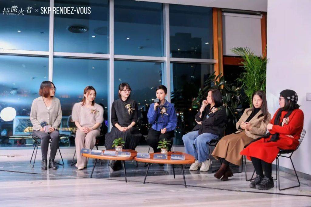 匯聚女性力量，持微火者·女性文學好書榜釋出