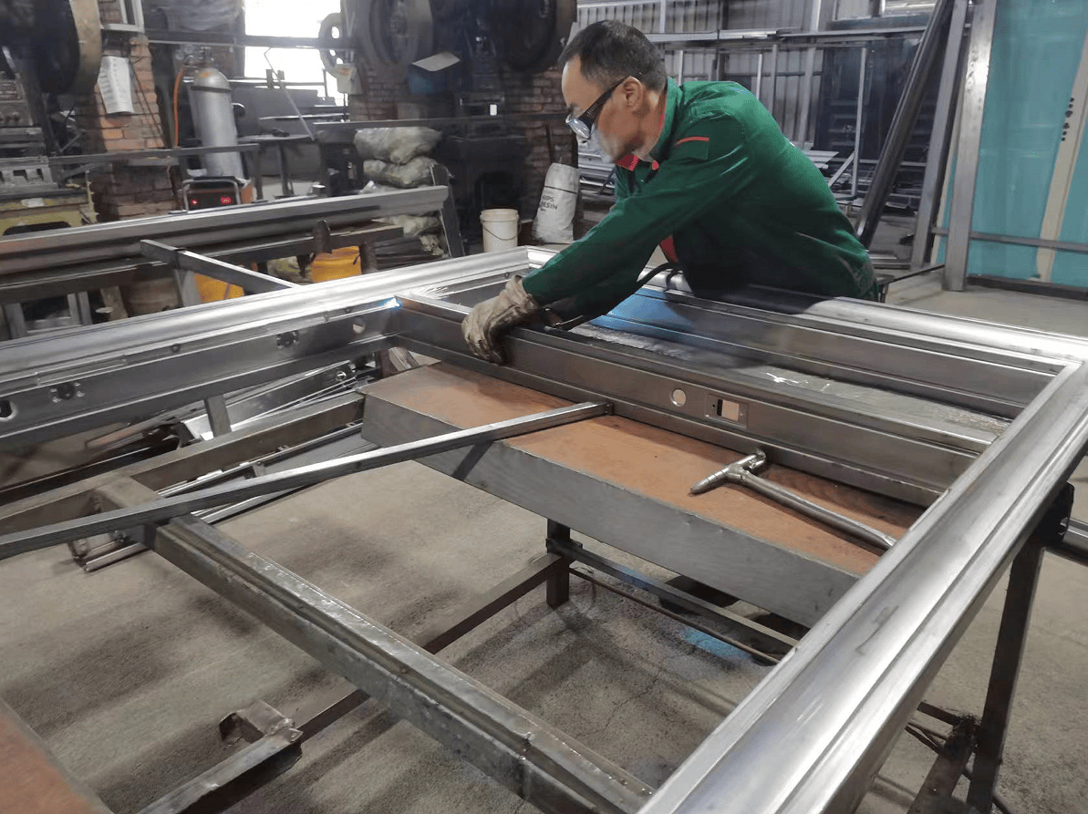 2026年2月重慶防火門窗最新推薦廠家：防火門、鋼製防火門窗、甲級防火門窗等全品類覆蓋