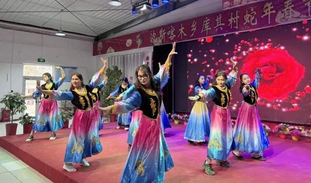 澤普縣各地舉辦特色舞蹈活動 豐富群眾文化生活