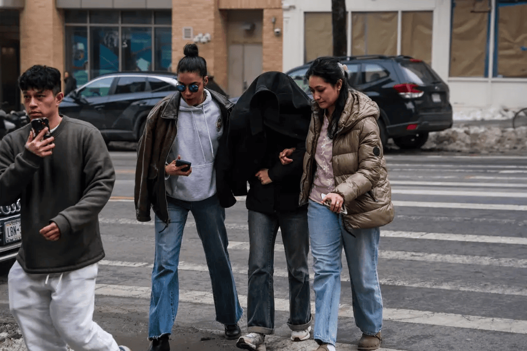 又？哥倫比亞大學指控ICE撒謊進入宿舍拘留亞塞拜然留學生！紐約市長交涉釋放