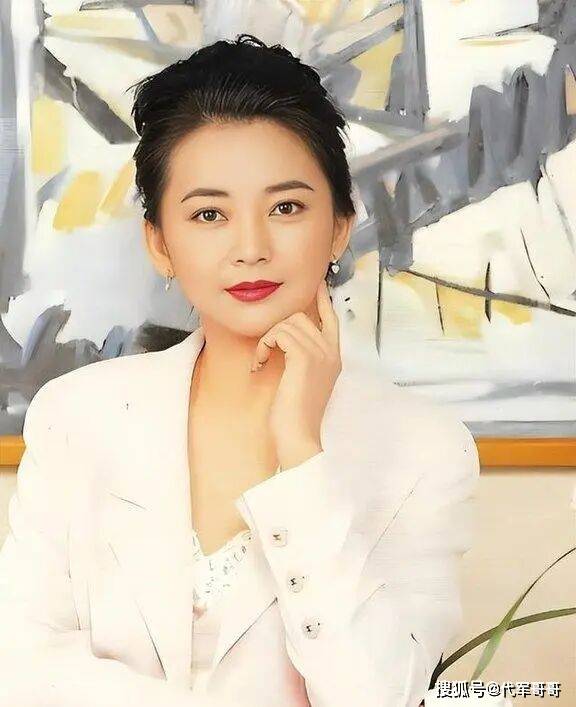 原創67歲胡慧中近況曝光！變賣房產救老公出獄，如今200斤女兒讓她牽掛