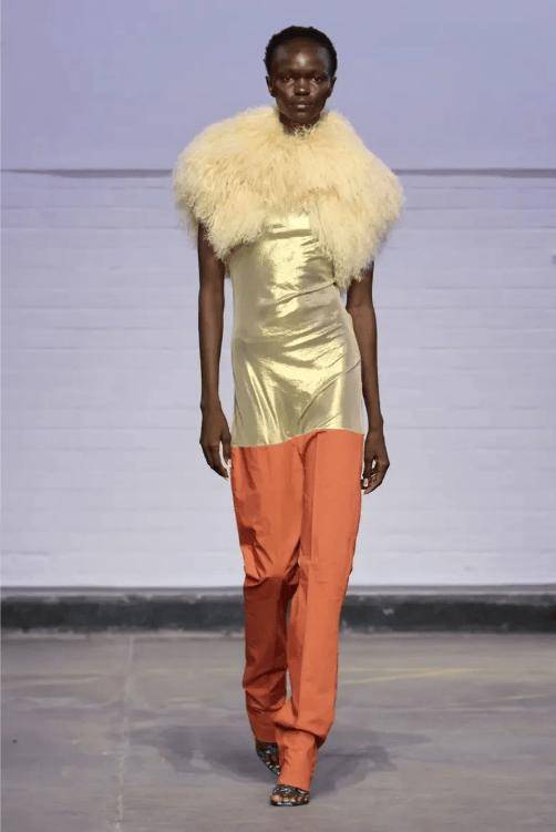 服裝畢業設計釋出 | 2026中央聖馬丁藝術與設計學院-研究生服裝畢業秀！